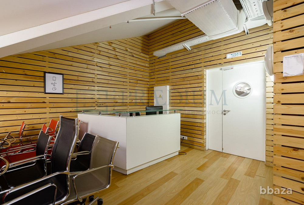 Сдается офисное помещение 545 м² Москва - изображение 1