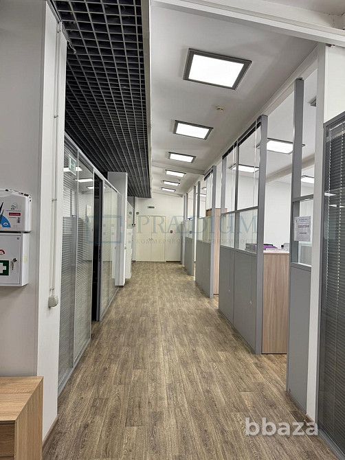 Сдается офисное помещение 549 м² Москва - изображение 3