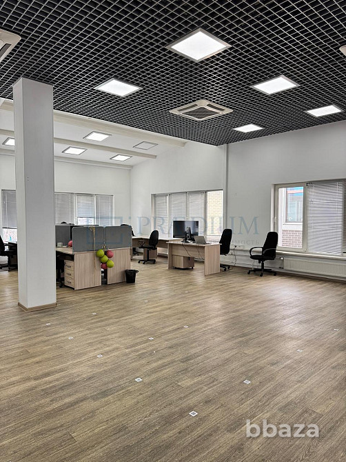 Сдается офисное помещение 549 м² Москва - изображение 2
