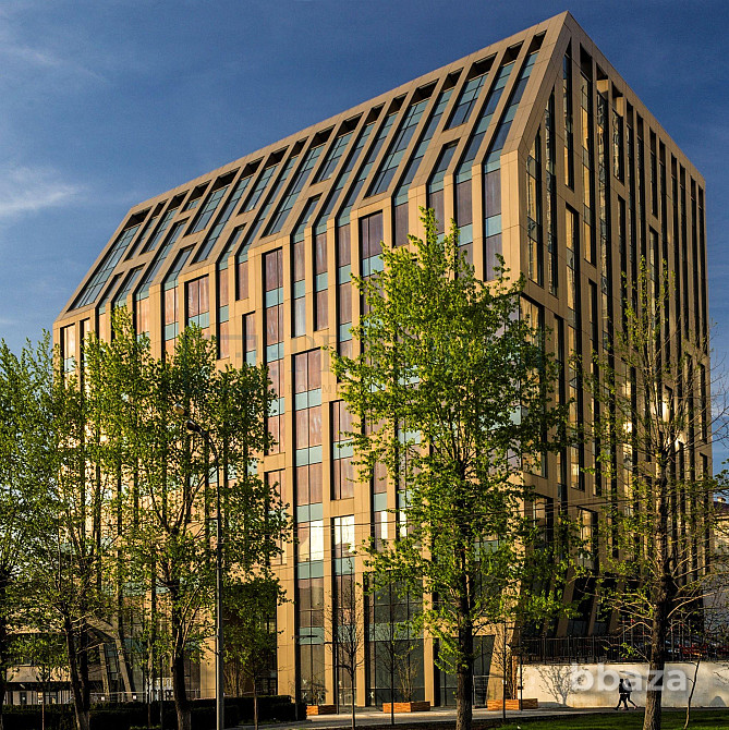 Сдается офисное помещение 1000 м² Москва - изображение 1