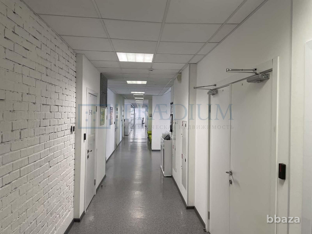 Сдается офисное помещение 994 м² Москва - изображение 8