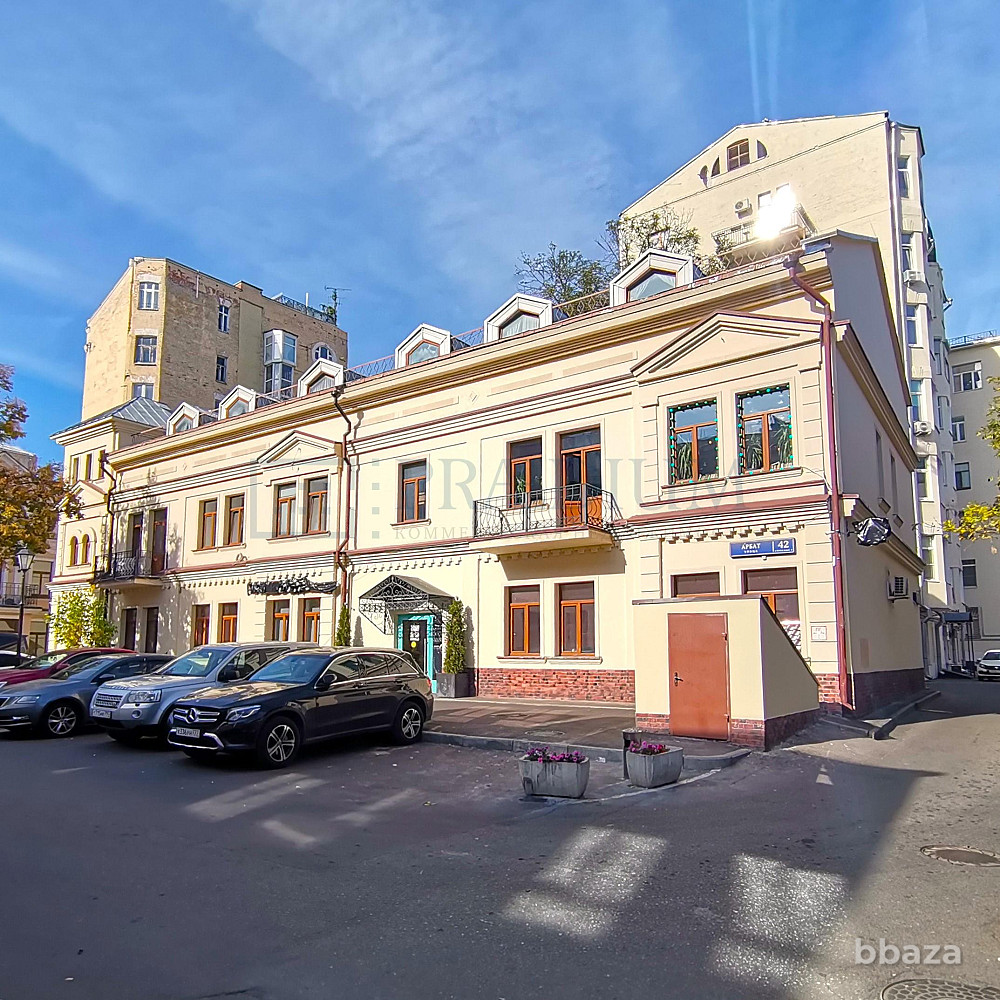 Продается офисное помещение 973 м² Москва - изображение 1