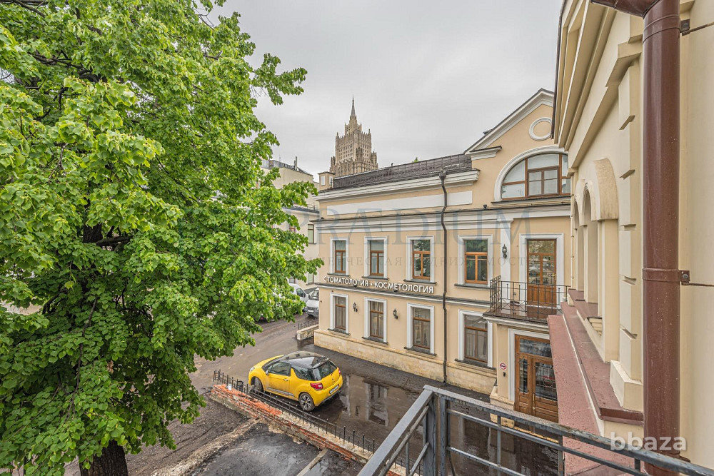 Продается офисное помещение 973 м² Москва - изображение 3