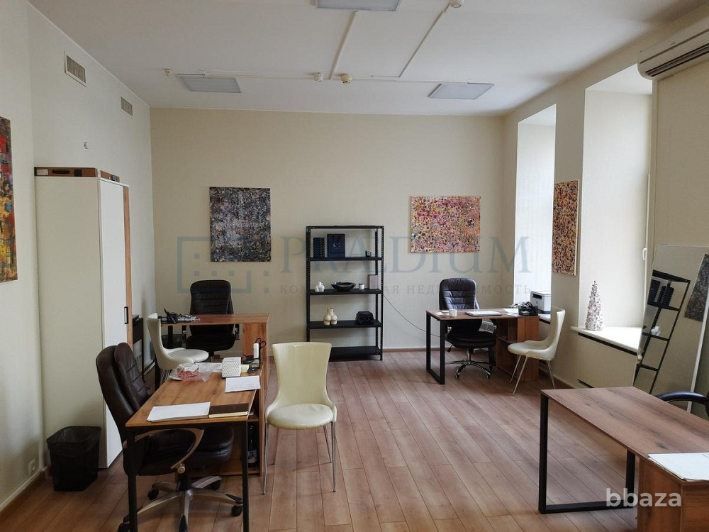 Сдается офисное помещение 1566 м² Москва - изображение 1