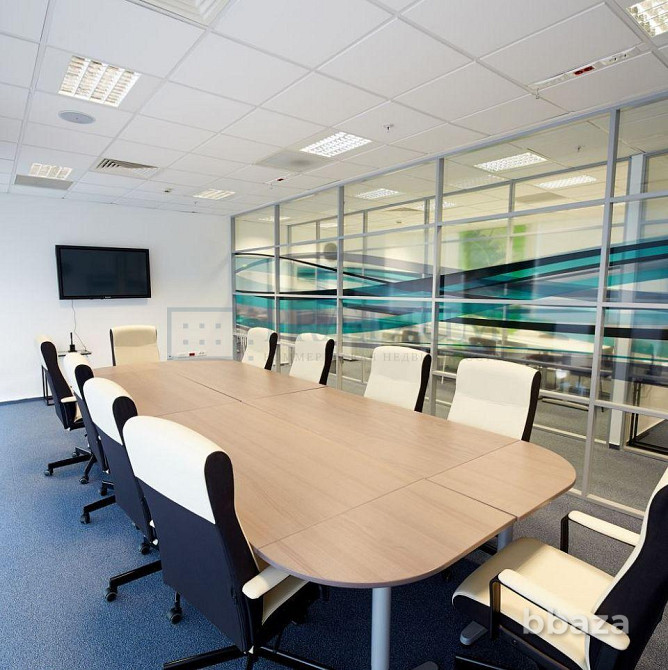 Сдается офисное помещение 1300 м² Москва - изображение 9