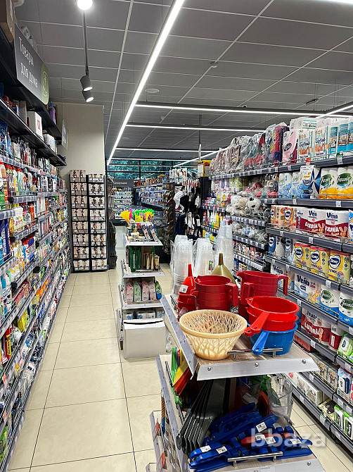 Продается офисное помещение 364 м² Москва - изображение 3