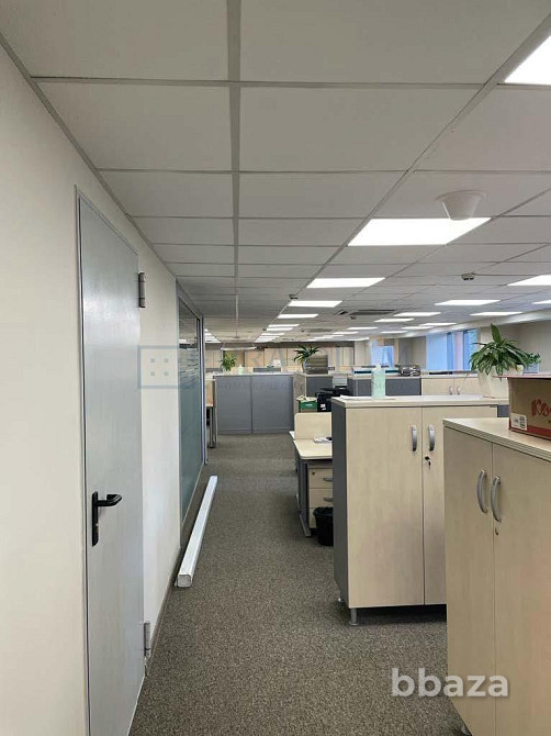 Сдается офисное помещение 865 м² Москва - изображение 4