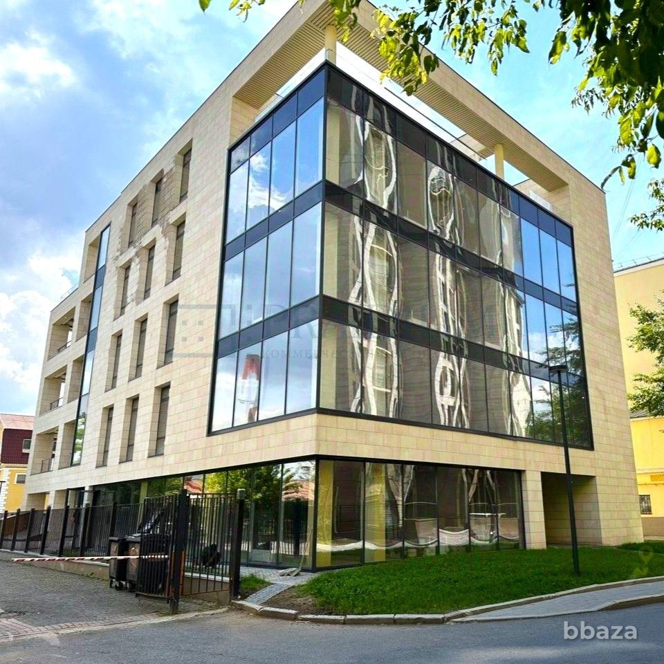 Сдается офисное помещение 1903 м² Москва - изображение 1