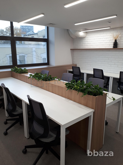 Сдается офисное помещение 450 м² Москва - изображение 1