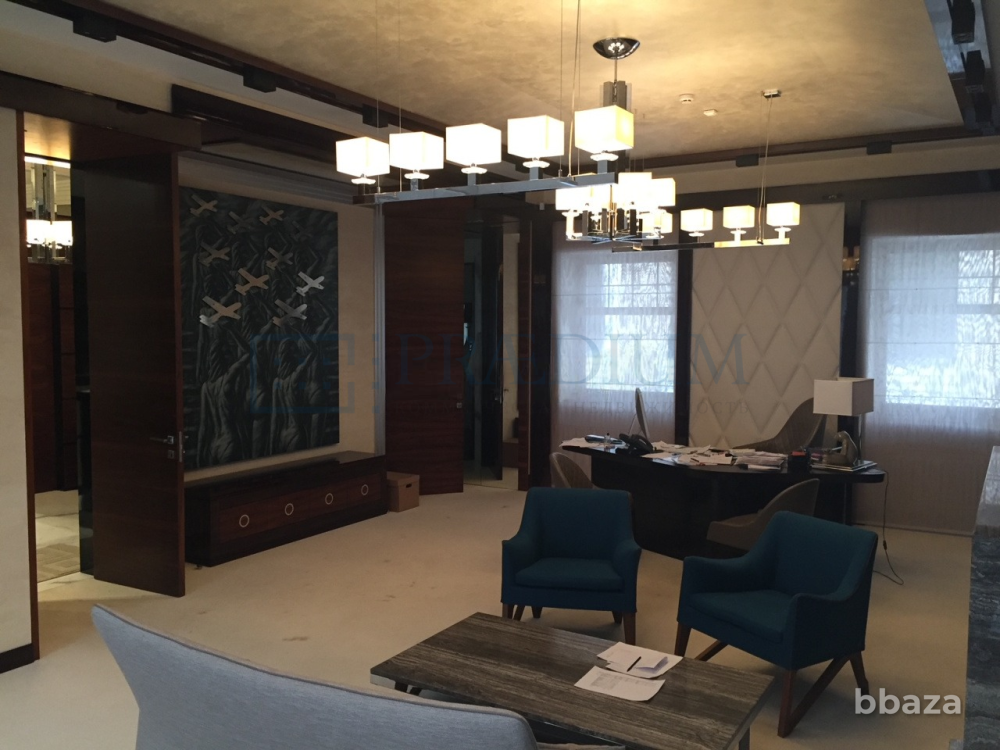 Продается офисное помещение 596 м² Москва - изображение 1