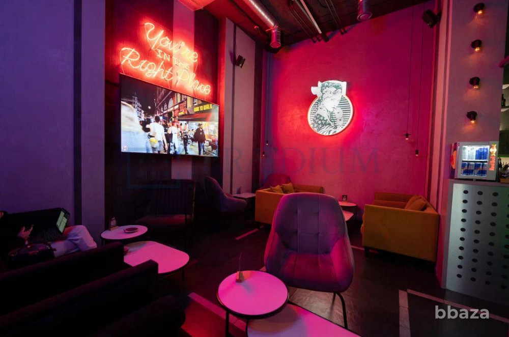 Продается помещение свободного назначения 446 м² Москва - изображение 2