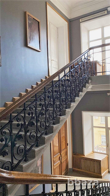 Продается офисное помещение 1828 м² Москва - изображение 1