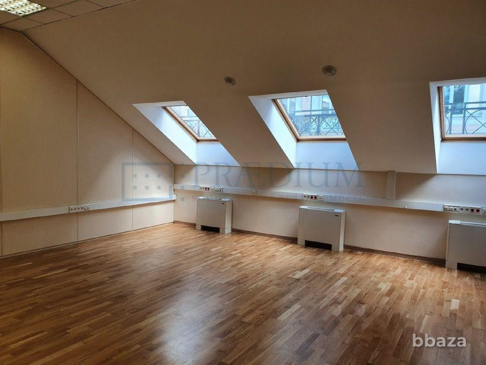 Сдается офисное помещение 315 м² Москва - изображение 1