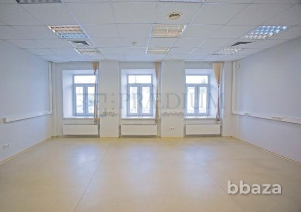 Сдается офисное помещение 960 м² Москва - изображение 8