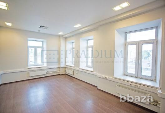 Сдается офисное помещение 960 м² Москва - изображение 9