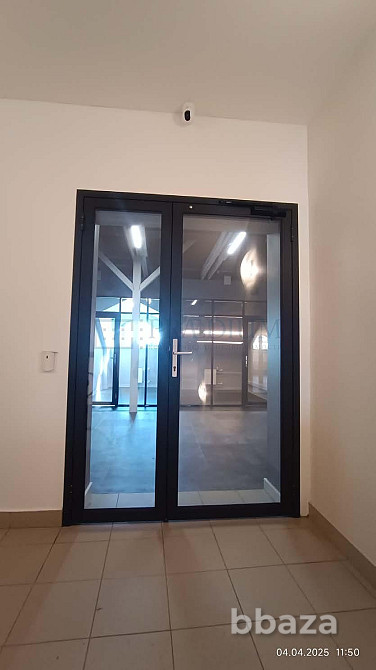 Сдается офисное помещение 970 м² Москва - изображение 4