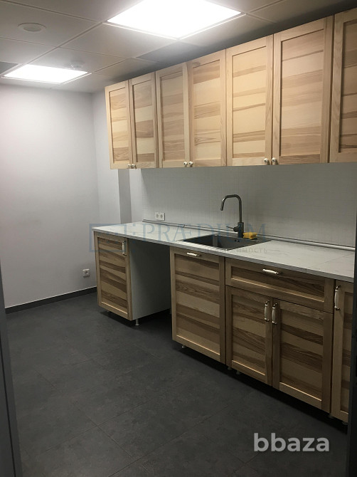 Сдается офисное помещение 386 м² Москва - изображение 9