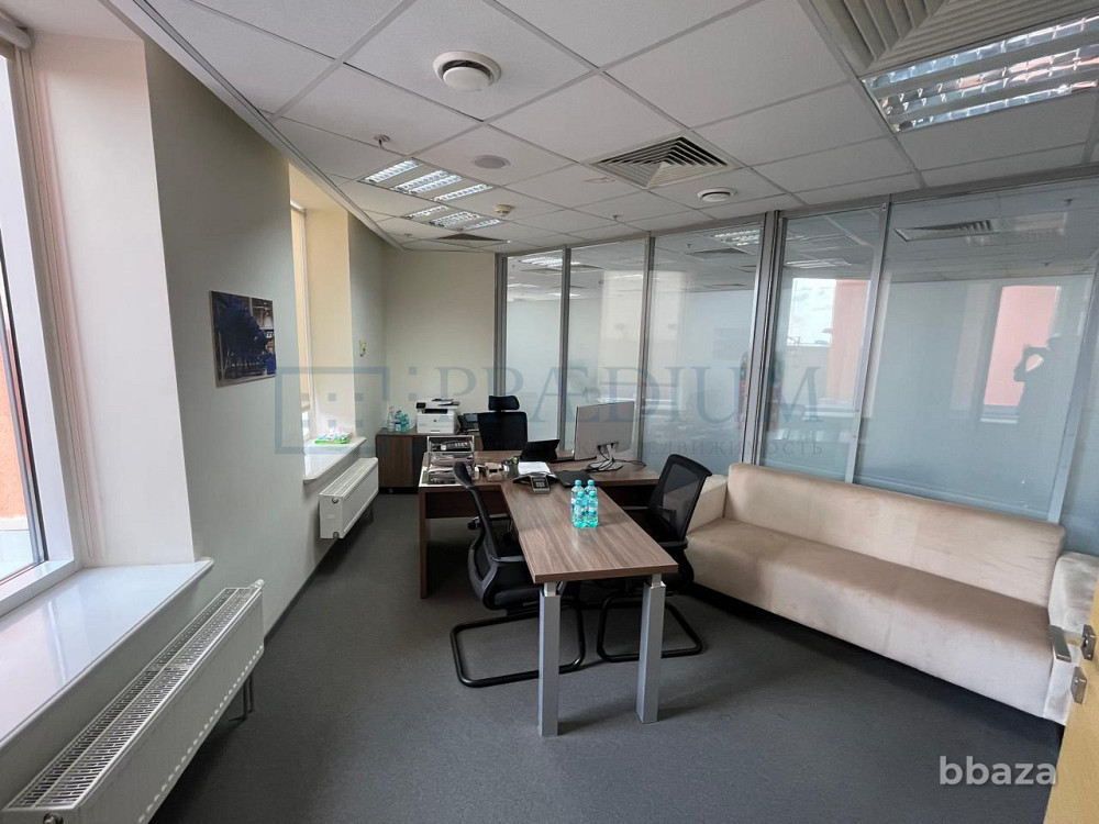 Сдается офисное помещение 430 м² Москва - изображение 1