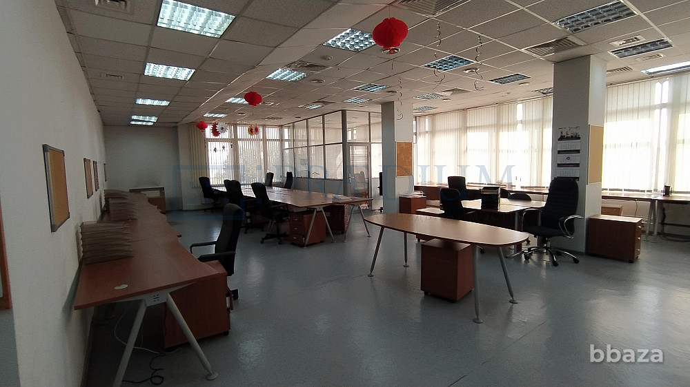 Сдается офисное помещение 300 м² Москва - изображение 1