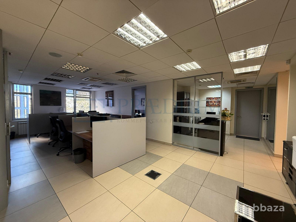 Сдается офисное помещение 156 м² Москва - изображение 1