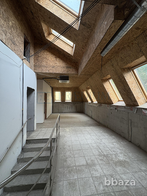 Продается офисное помещение 328 м² Москва - изображение 1