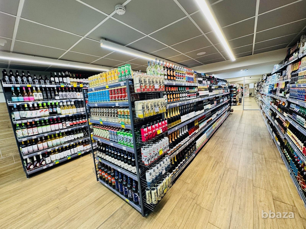 Продается помещение свободного назначения 591 м² Москва - изображение 1