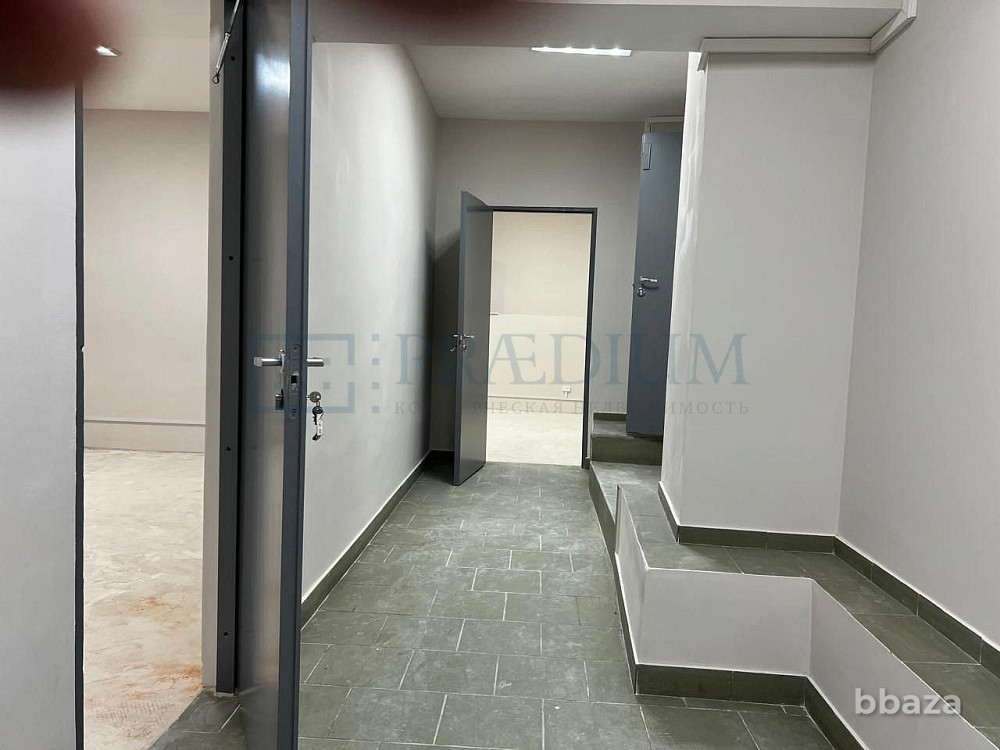 Продается помещение свободного назначения 481 м² Москва - изображение 4