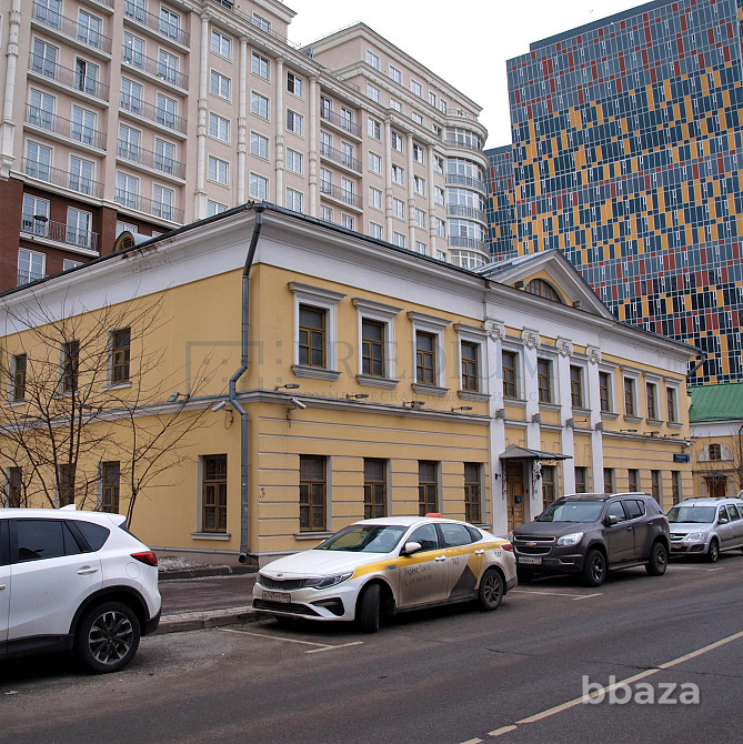 Продается офисное помещение 967 м² Москва - изображение 2