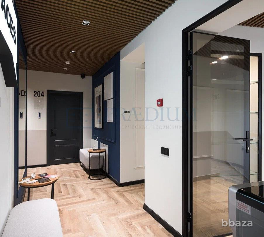 Продается помещение свободного назначения 450 м² Москва - изображение 1