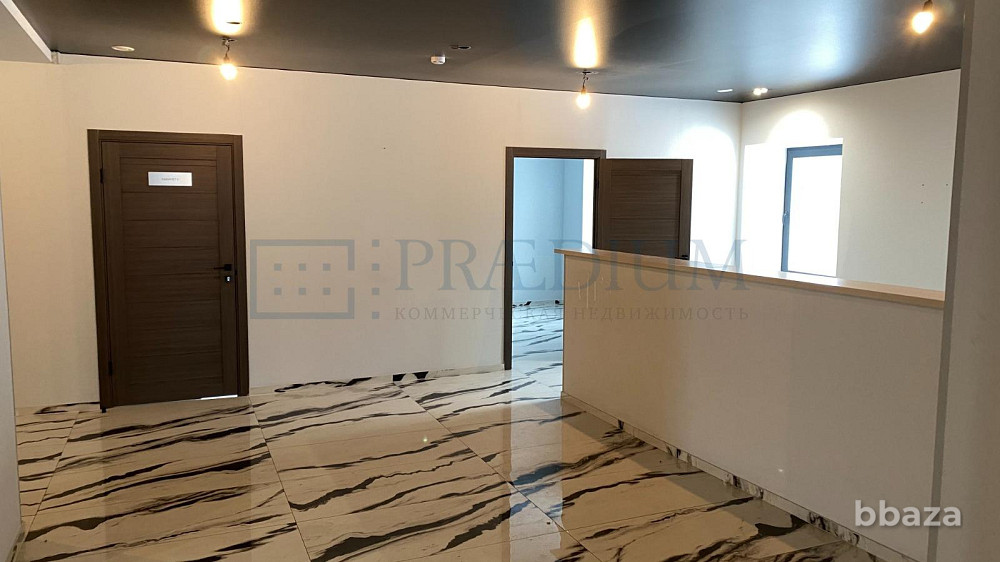 Продается помещение свободного назначения 921 м² Москва - изображение 1