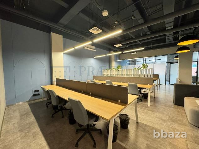 Сдается офисное помещение 249 м² Москва - изображение 1