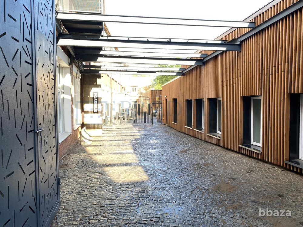 Сдается офисное помещение 249 м² Москва - изображение 8