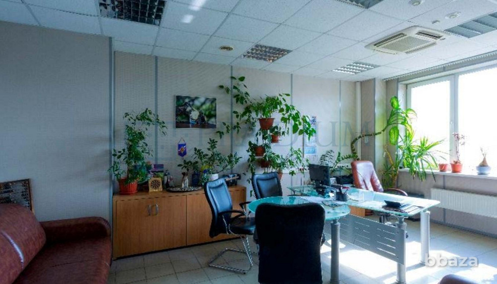 Продается офисное помещение 6937 м² Москва - изображение 2