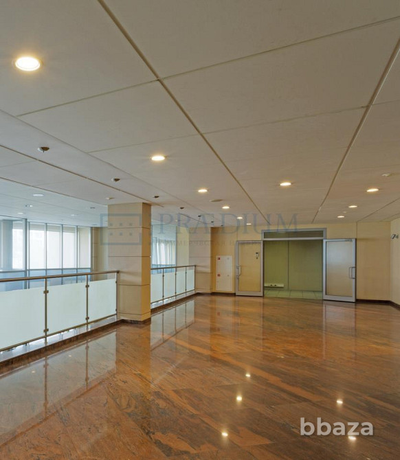 Продается офисное помещение 6937 м² Москва - изображение 1