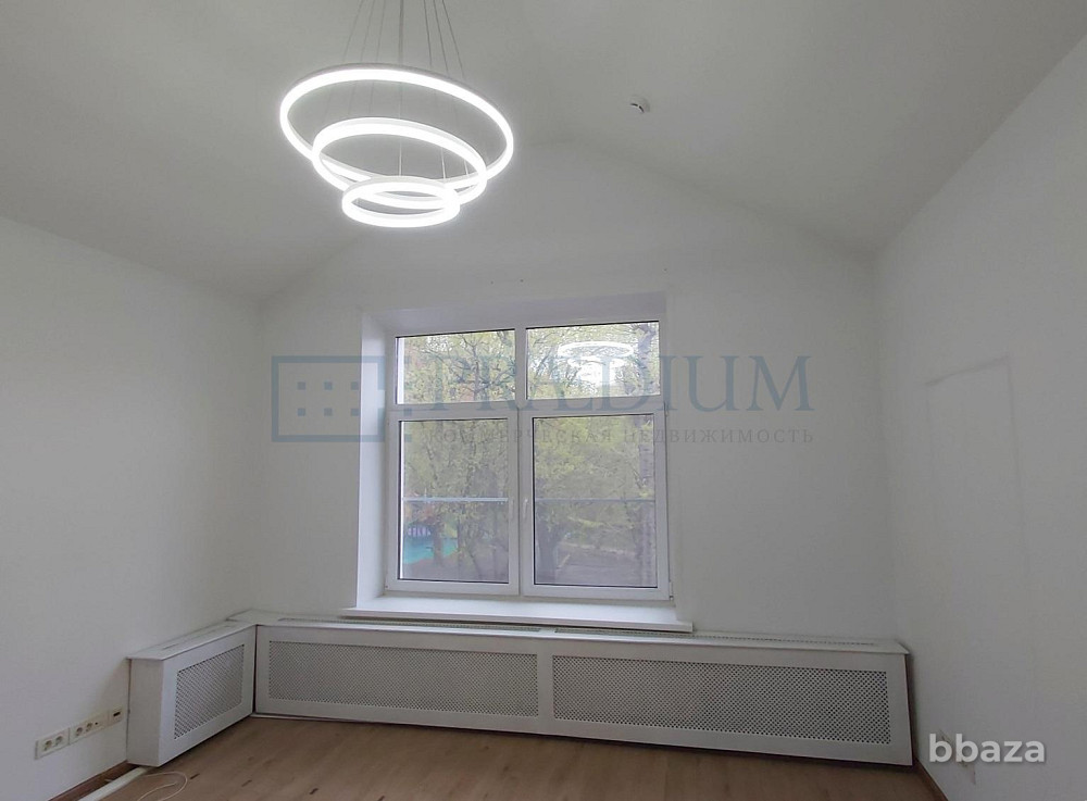 Сдается офисное помещение 839 м² Москва - изображение 1