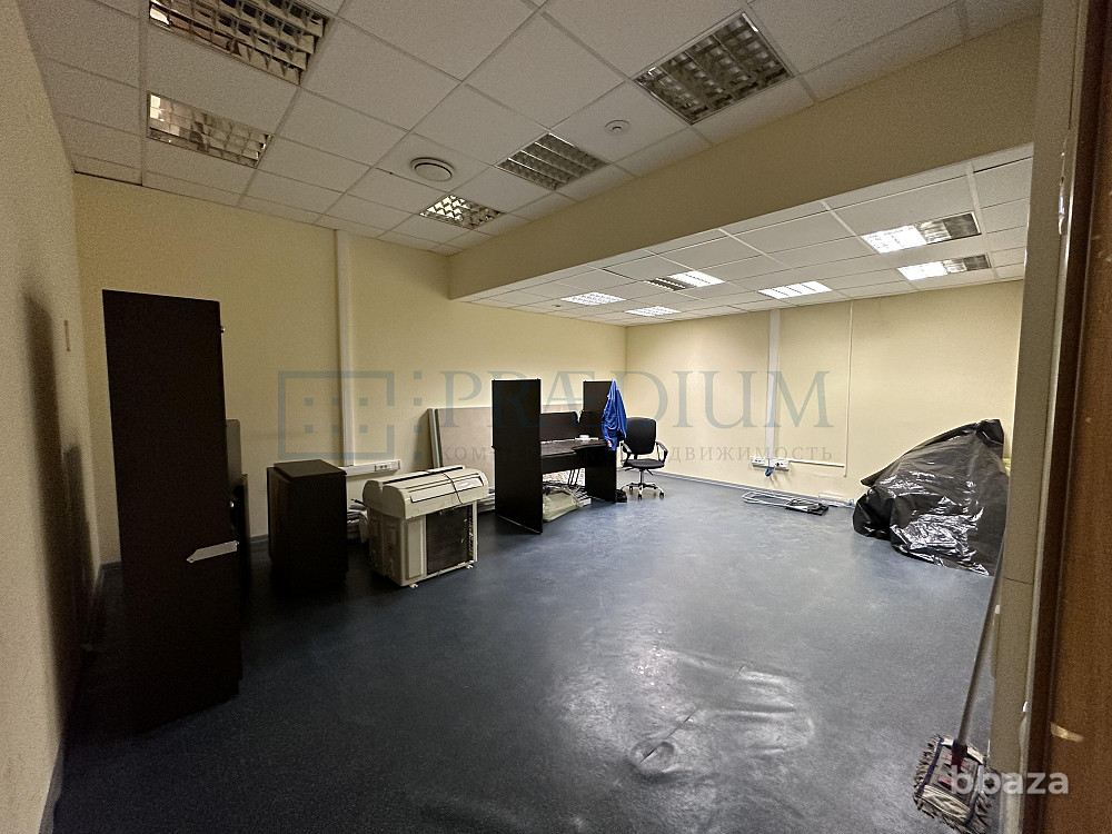 Продается офисное помещение 359 м² Москва - изображение 7