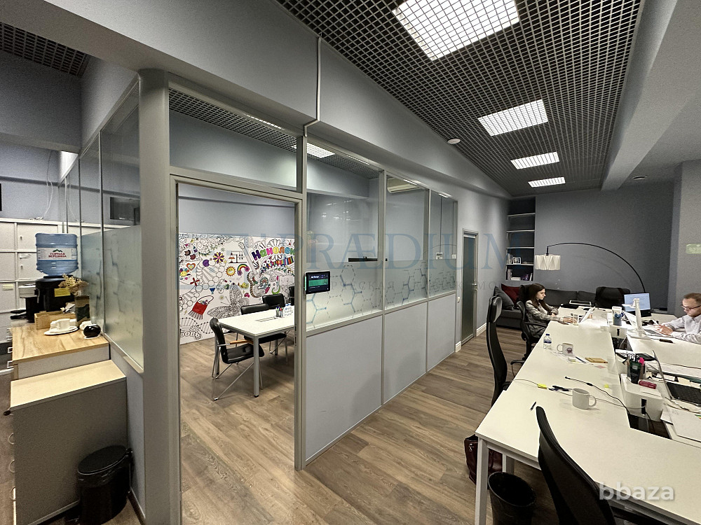 Продается офисное помещение 348 м² Москва - изображение 4