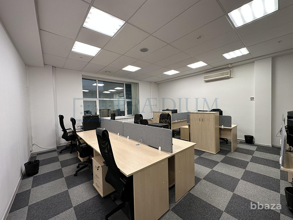Продается офисное помещение 581 м² Москва - изображение 4