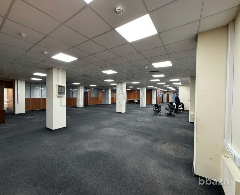 Сдается офисное помещение 635 м² Москва - изображение 1