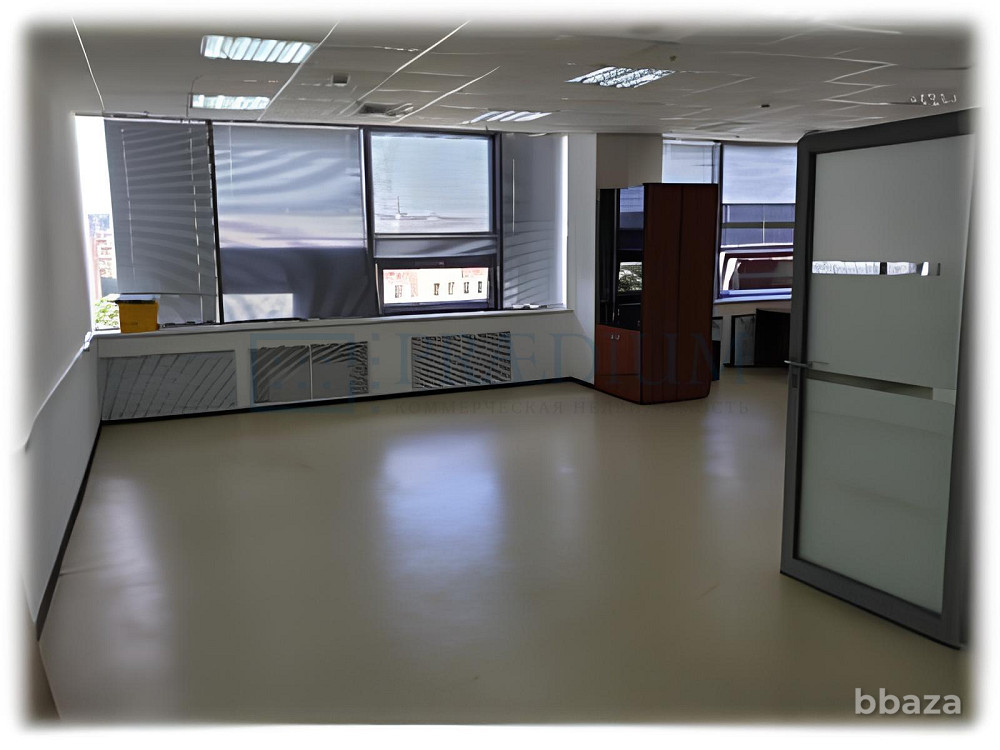 Продается офисное помещение 373 м² Москва - изображение 3
