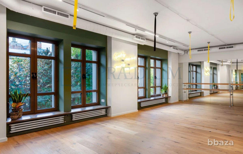 Продается помещение свободного назначения 783 м² Москва - изображение 1