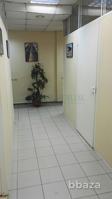 Продается офисное помещение 1100 м² Москва - изображение 4