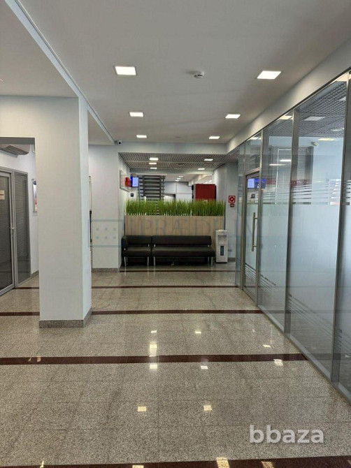 Продается помещение свободного назначения 662 м² Москва - изображение 1