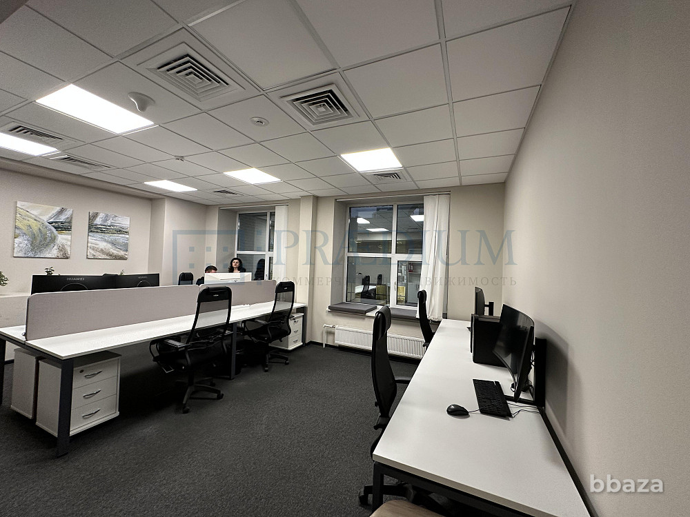 Продается офисное помещение 221 м² Москва - изображение 1