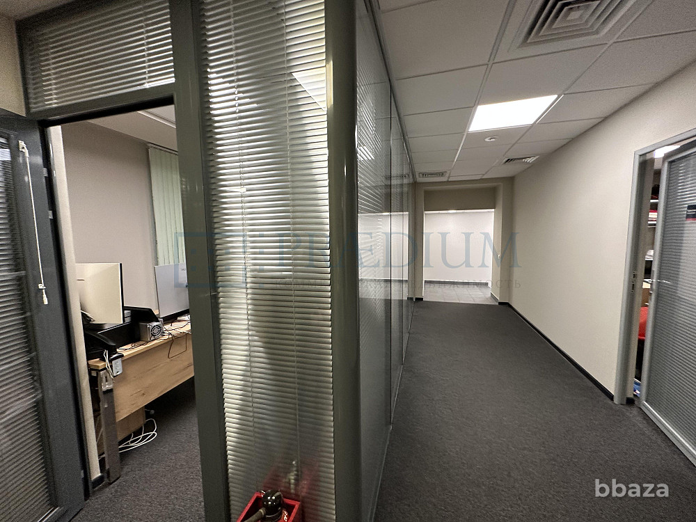 Продается офисное помещение 221 м² Москва - изображение 4