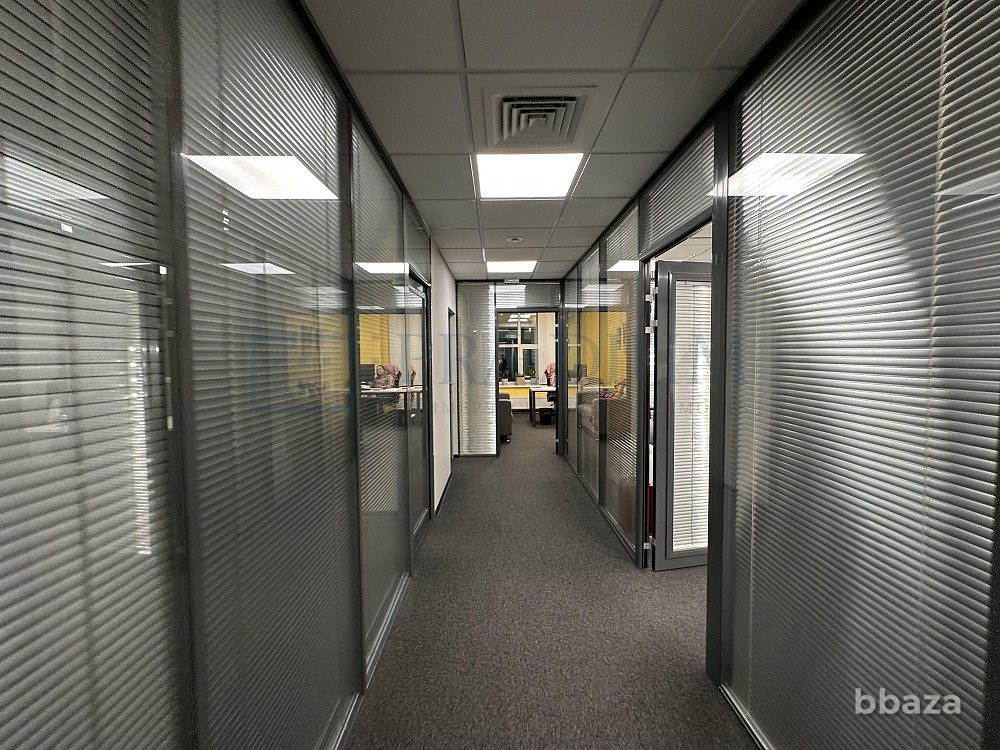 Продается офисное помещение 221 м² Москва - изображение 7