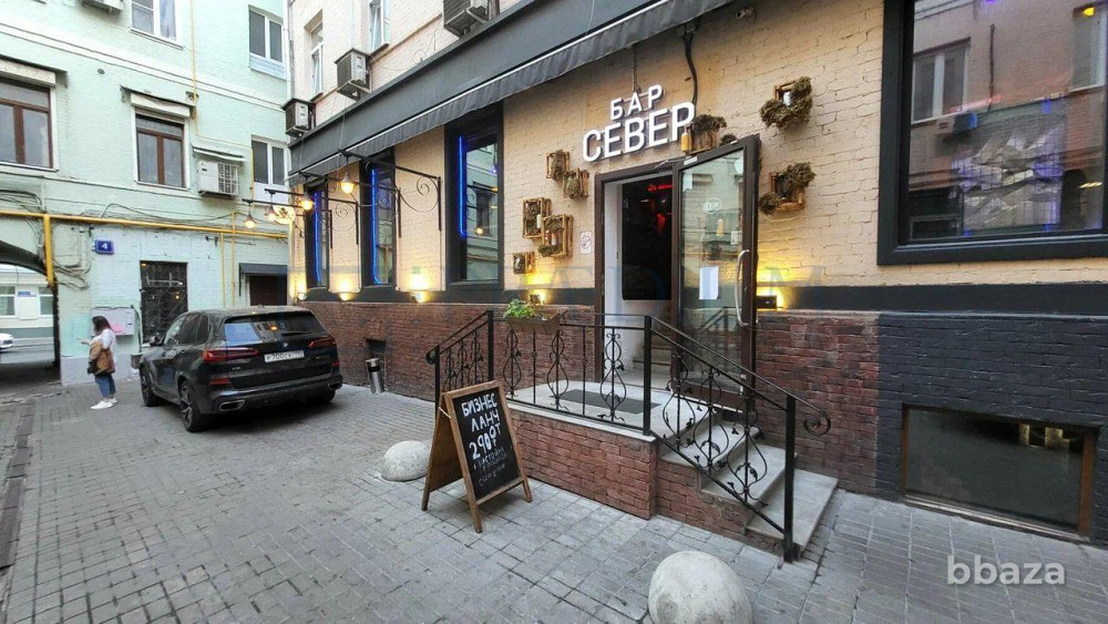 Продается помещение свободного назначения 212 м² Москва - изображение 1