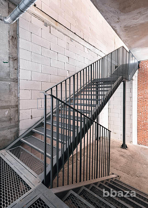 Продается помещение свободного назначения 252 м² Москва - изображение 2