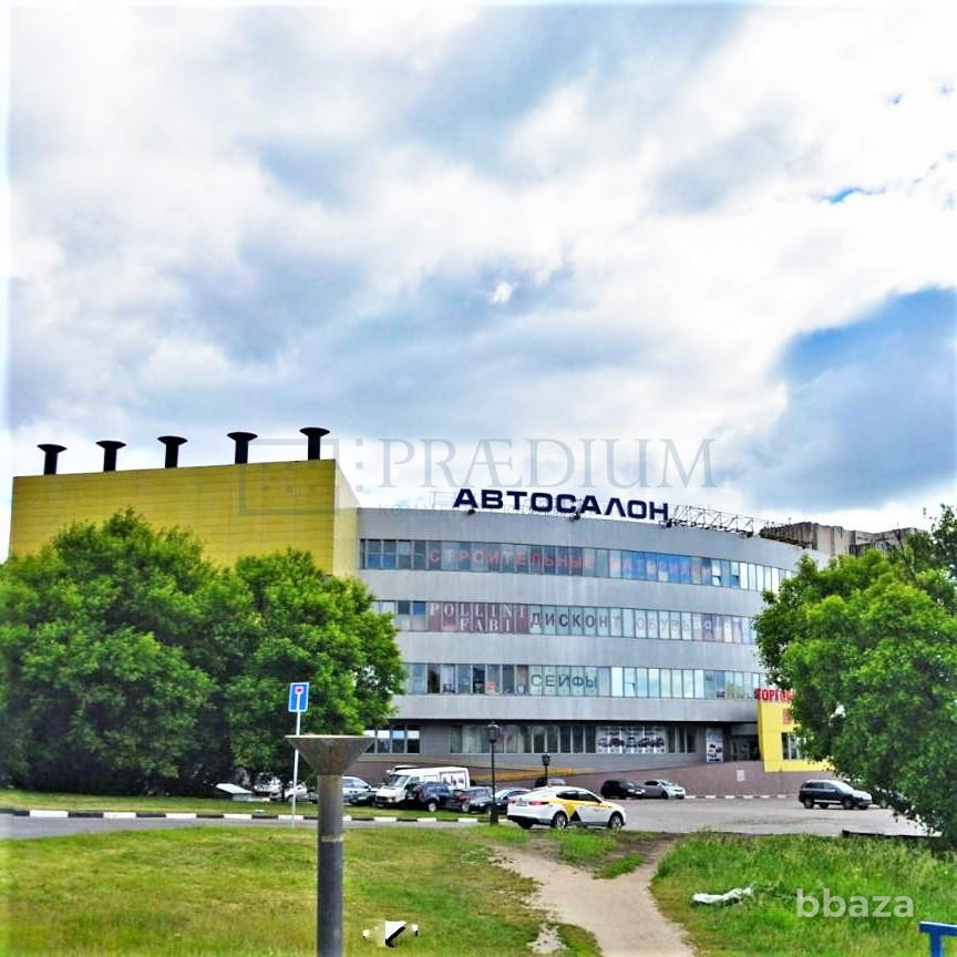 Продается торговое помещение 5844 м² Москва - изображение 1