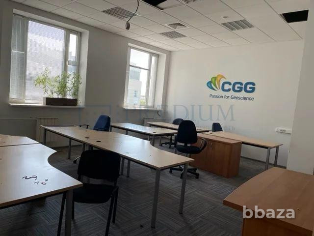 Сдается офисное помещение 354 м² Москва - изображение 4